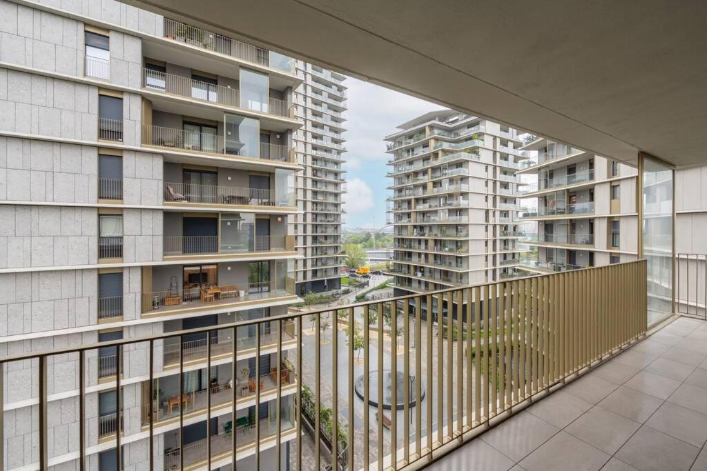We Home - Uptown74 Bloom Apartment - Milano Eksteriør bilde